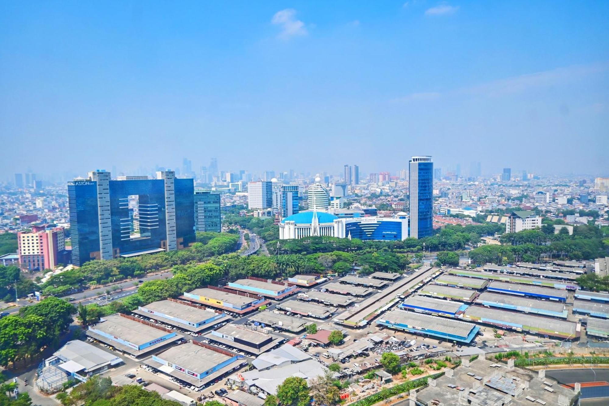 Ferienwohnung Brand New 2Br Apt Menara Jakarta, Jkt Inter Expo Exterior foto